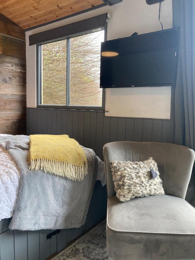 Cefn Crib Cabins Machynlleth Ngoại thất bức ảnh