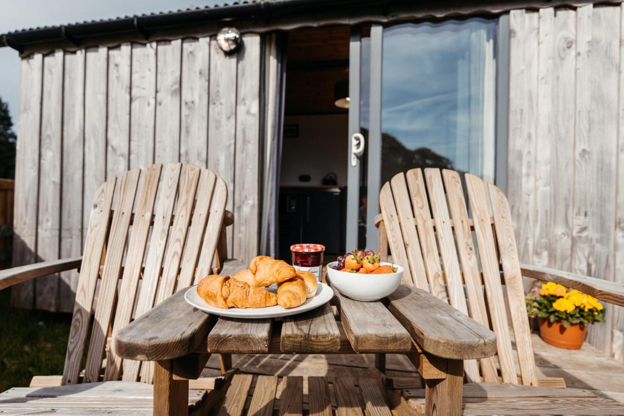 Cefn Crib Cabins Machynlleth Ngoại thất bức ảnh